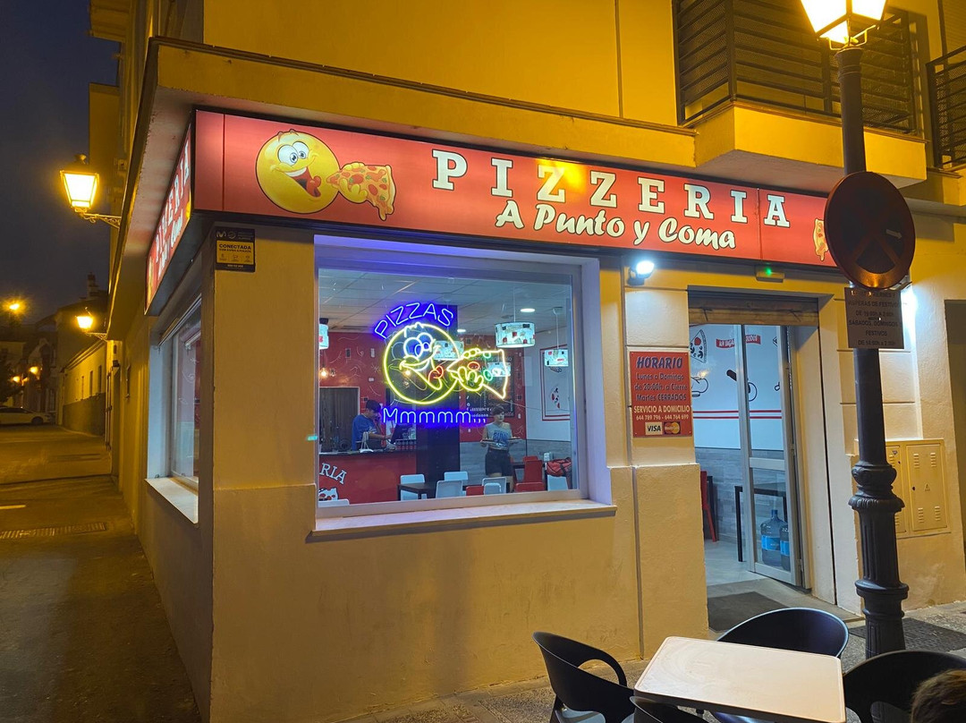 Pizzería A Punto y Coma主图
