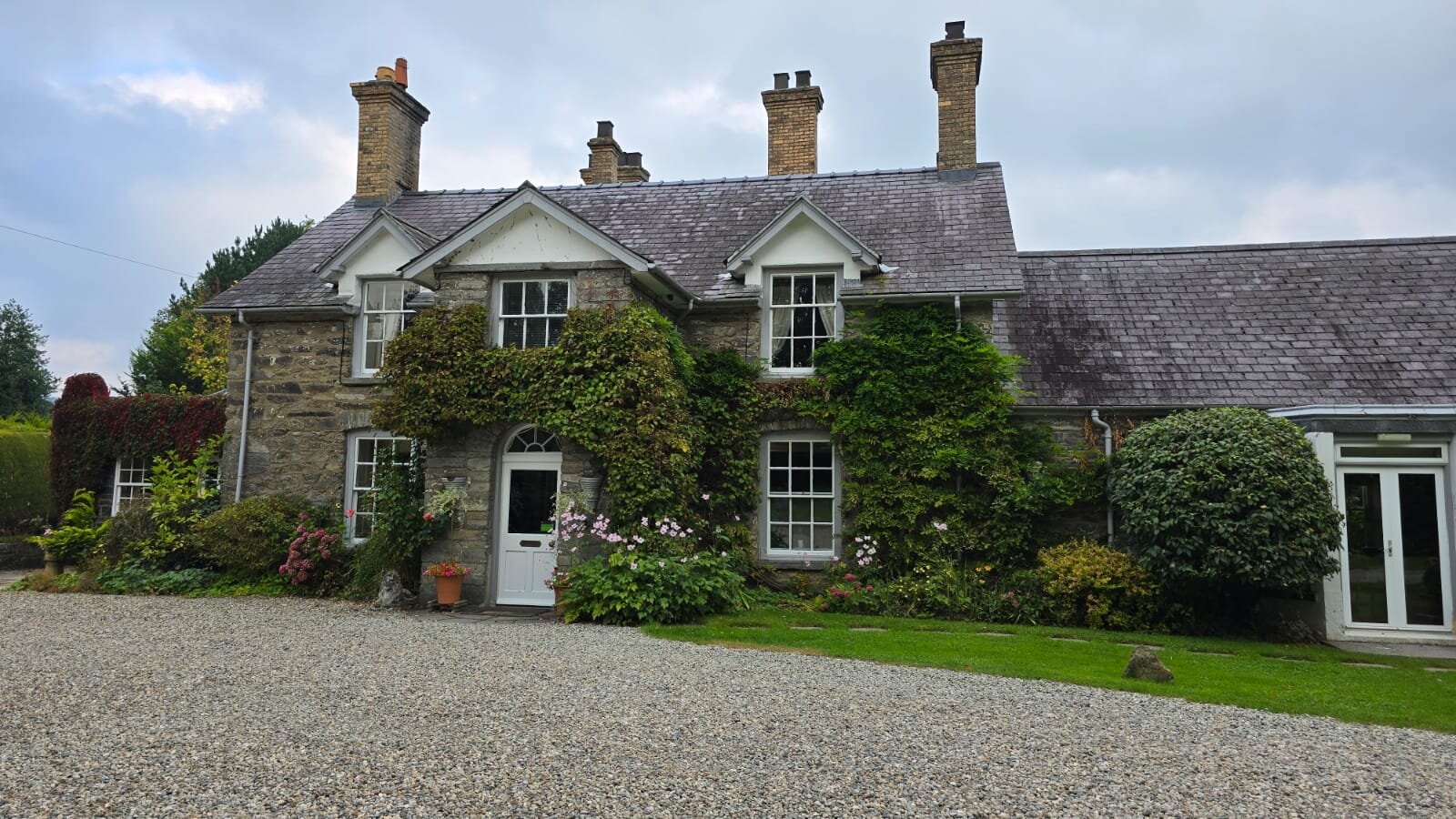 Tyddyn Llan-浴室