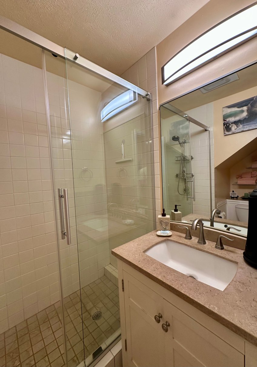 Dreams Come True on Maui Bed and Breakfast-浴室