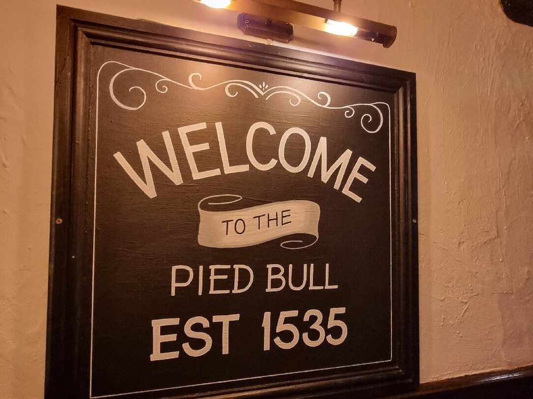 Pied Bull Inn主图