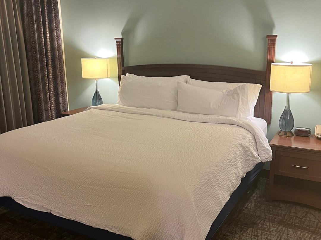 Staybridge Suites Toledo - Maumee By IHG主图