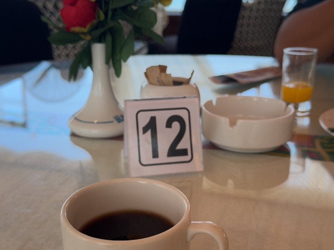 亚历山大浪漫克尼奇酒店主图