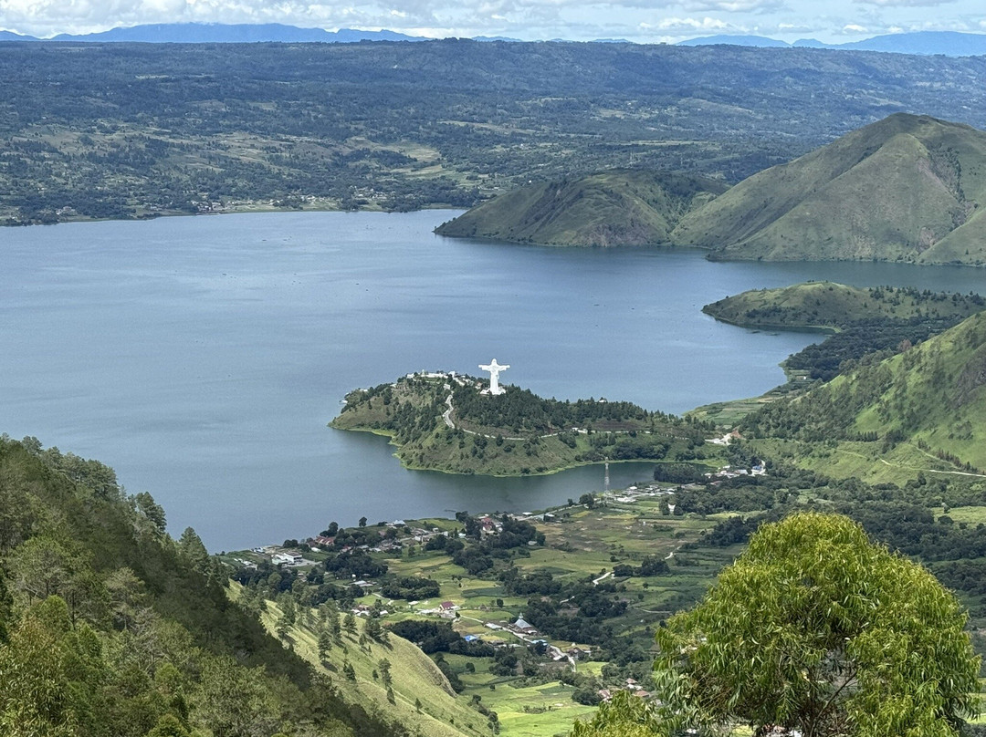 Toba Transporter-棉兰必去景点