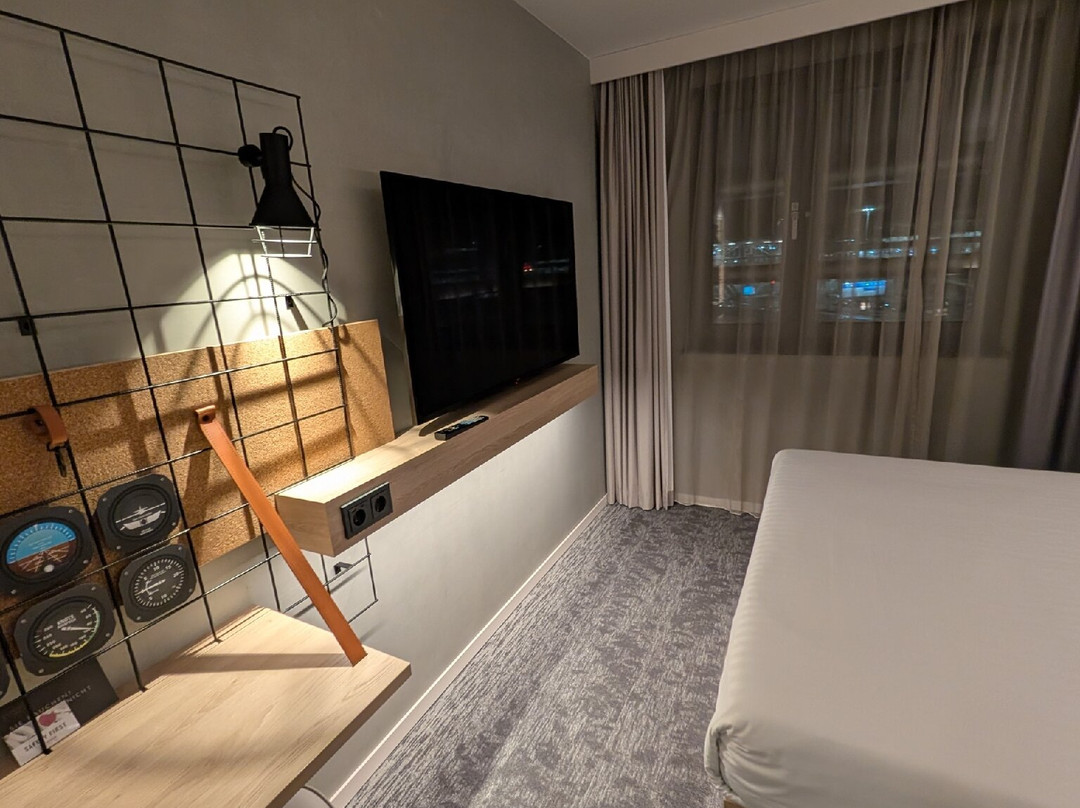 Moxy Cologne Bonn Airport主图