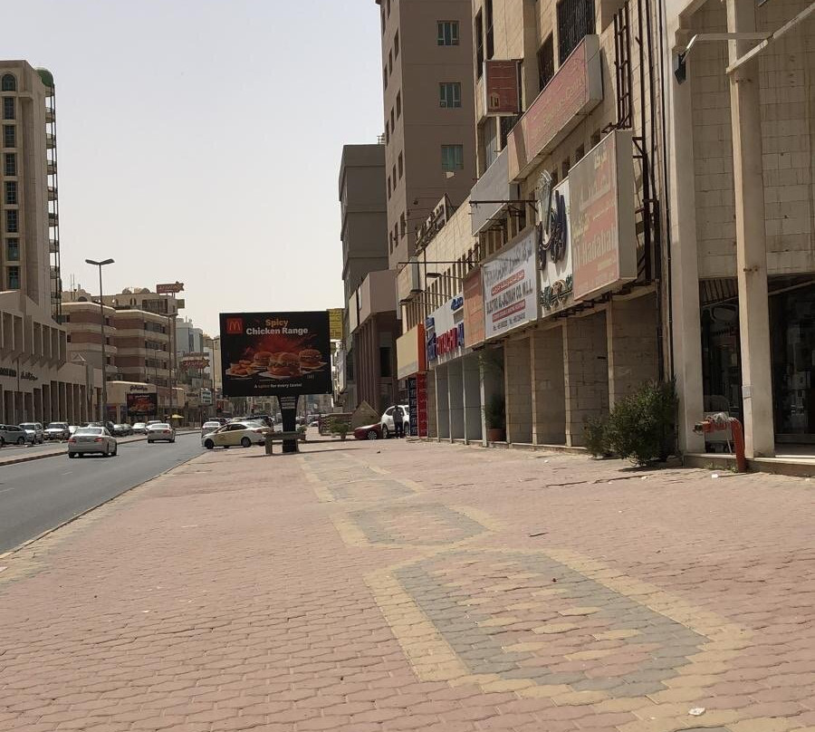 Bnkhaldoun Street景点图片
