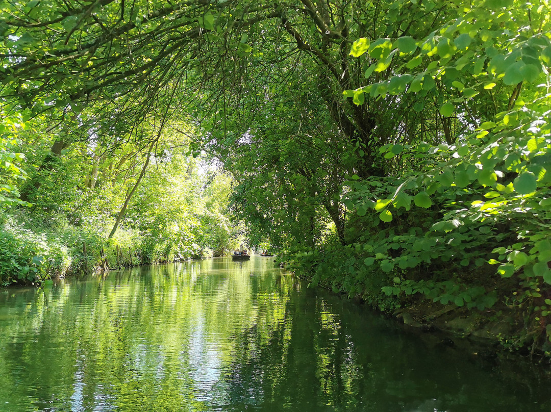 Embarcadère Prada-Coulon必去景点