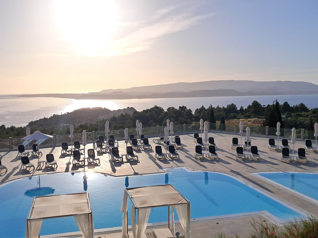 Dionysos Village Resort主图