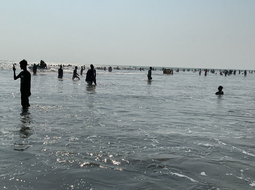 Shugonda beach景点图片