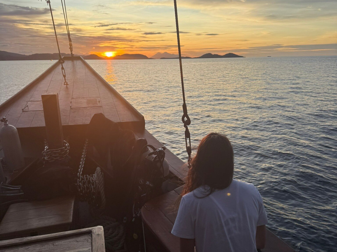 Barefoot Yachts Indonesia景点图片
