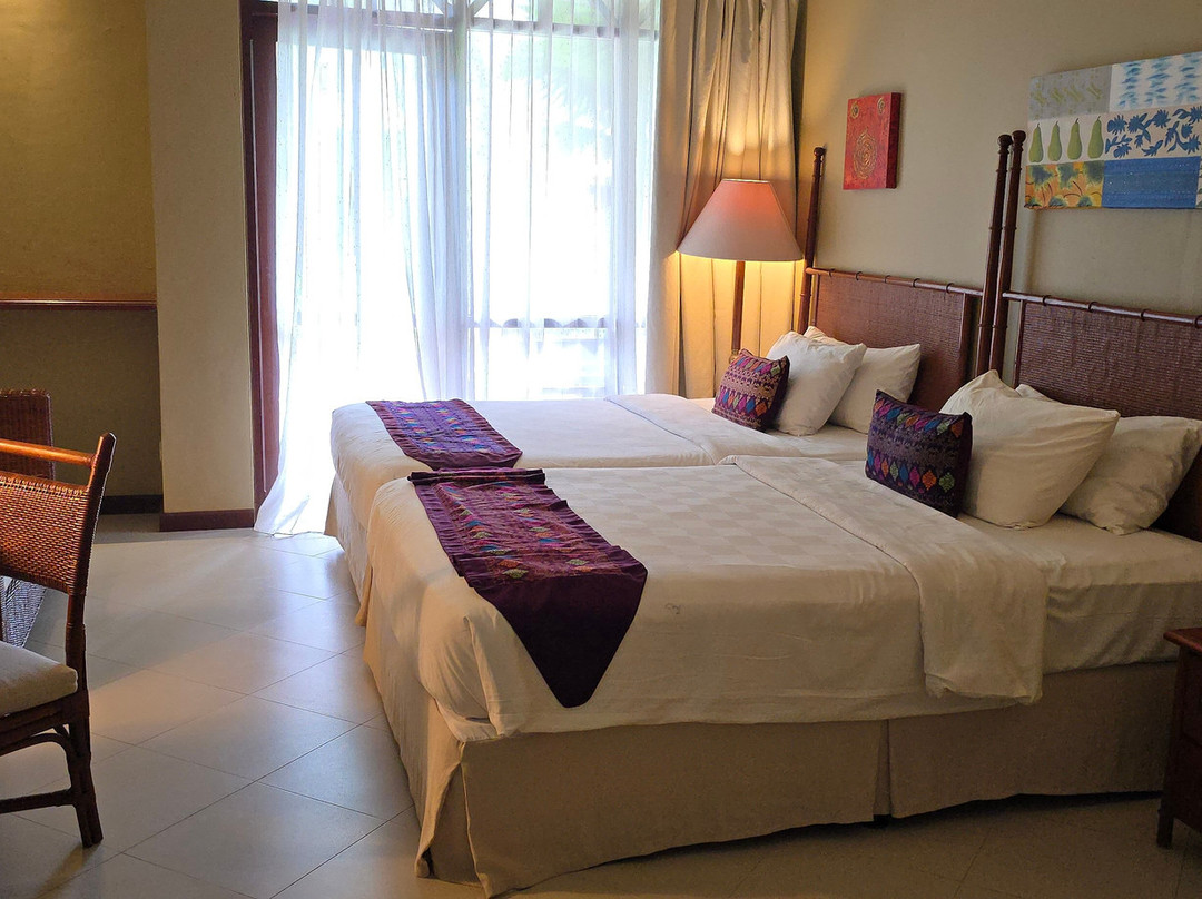 龙目岛旅游度假村主图