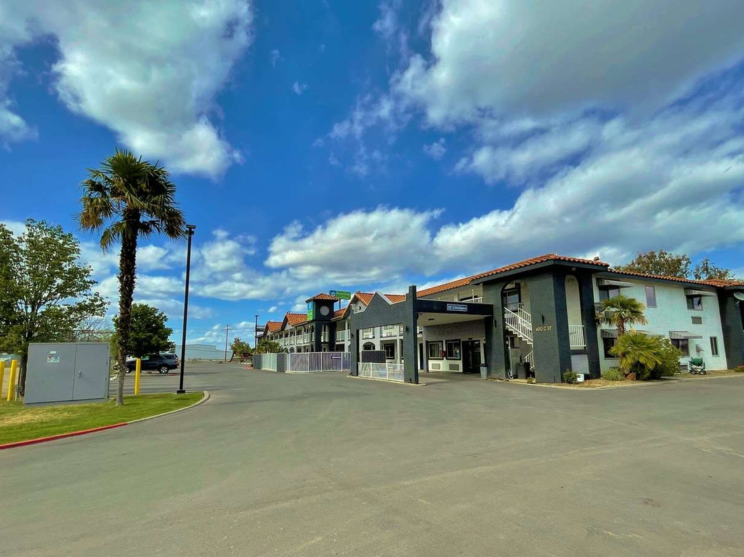 SureStay By Best Western Williams主图