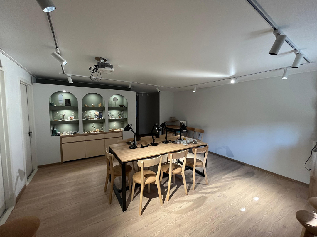 Ikorta Enamel Jewelry Studio-Tserovani必去景点