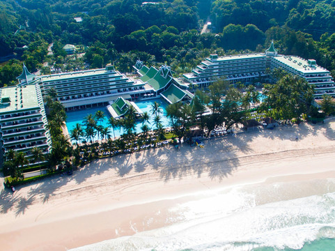 普吉岛艾美海滩度假酒店主图