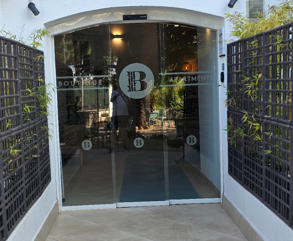 Bamblue Boutique Apartments主图