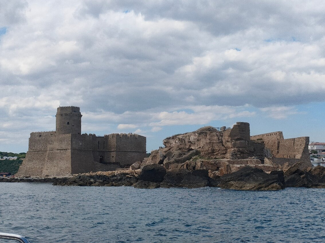 La Perla dello Ionio-Le Castella必去景点