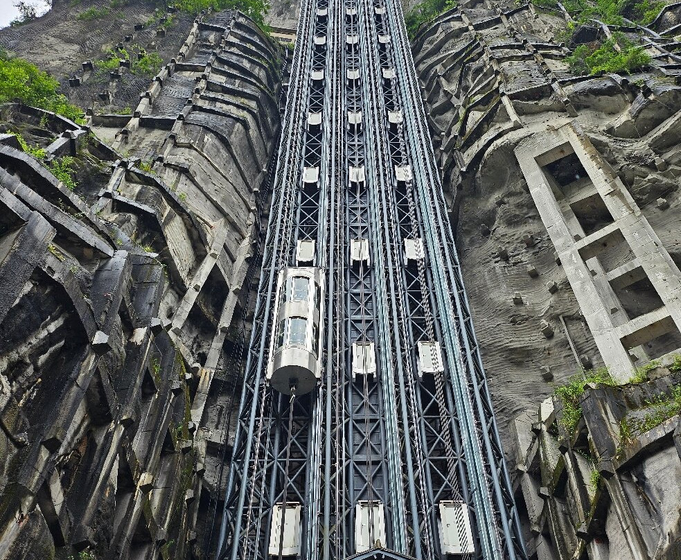 天生三桥风景区-武隆县必去景点