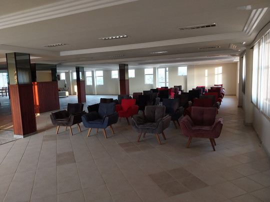 Mhajol Plaza Hotel主图