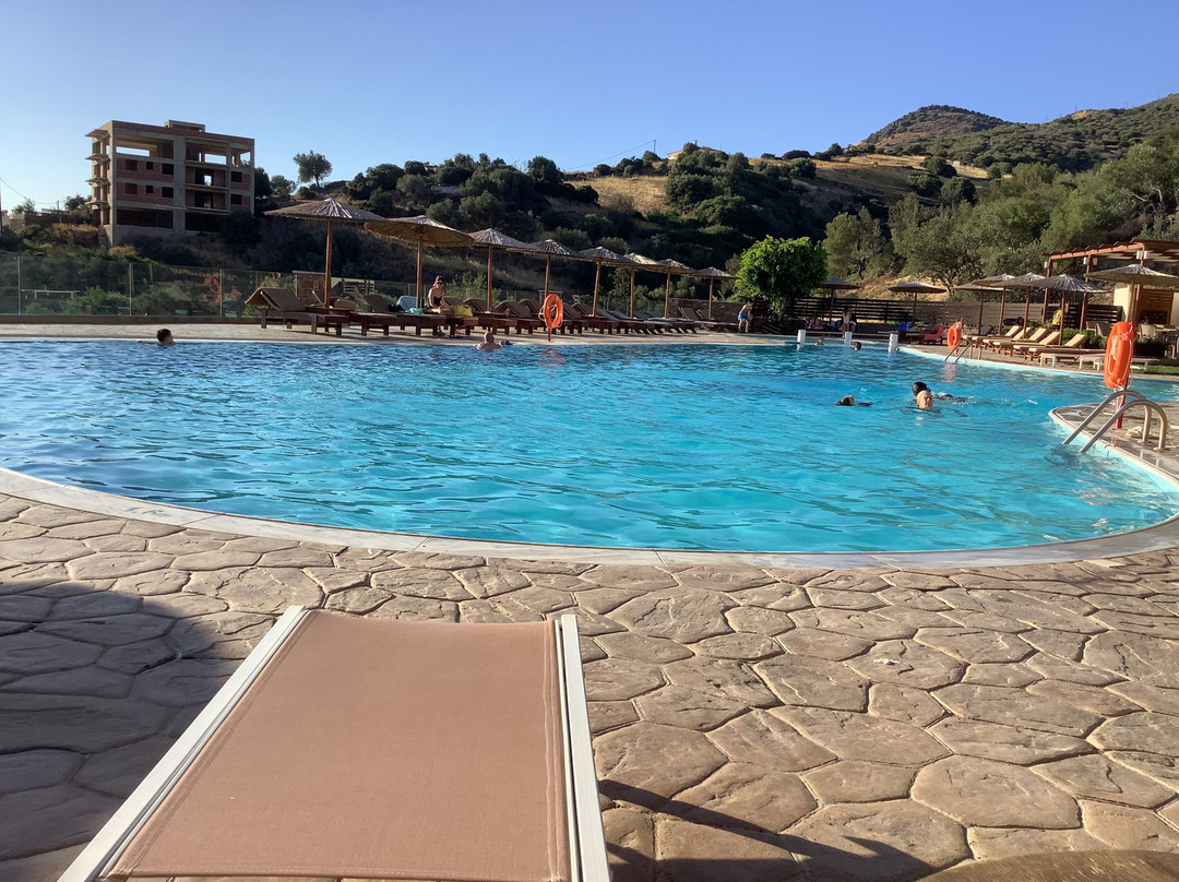 Evia Hotel & Suites主图