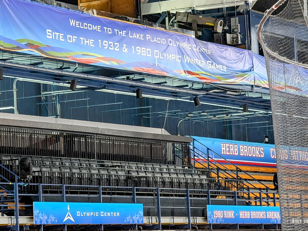 Lake Placid Olympic Center-普莱西德湖必去景点