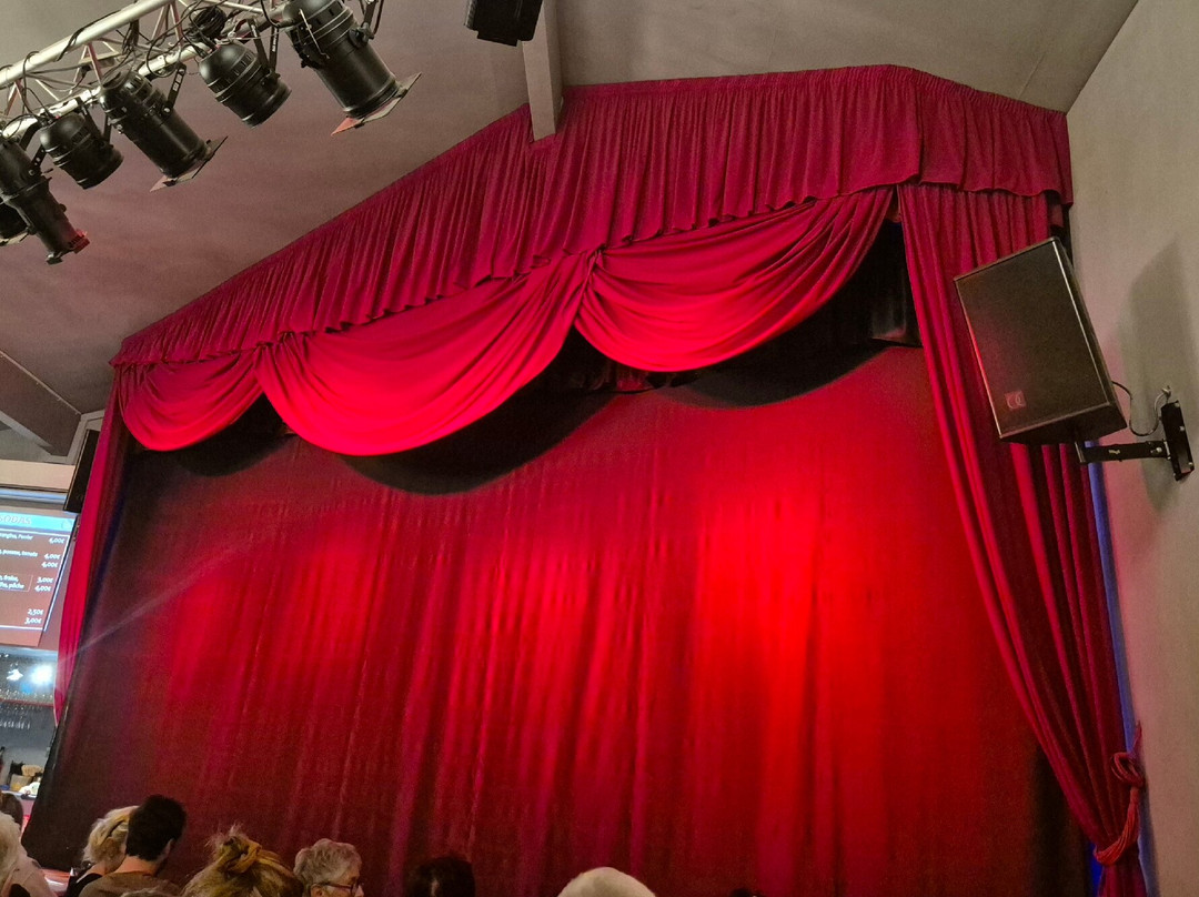 Cafe-Theatre de Carcans-Carcans必去景点