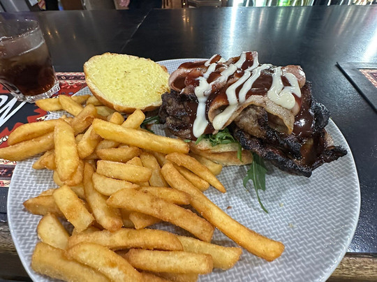 Kootingal Hotel主图