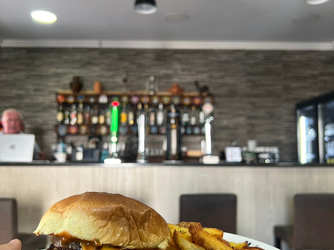 Smashburgers  Pub  And  Grill