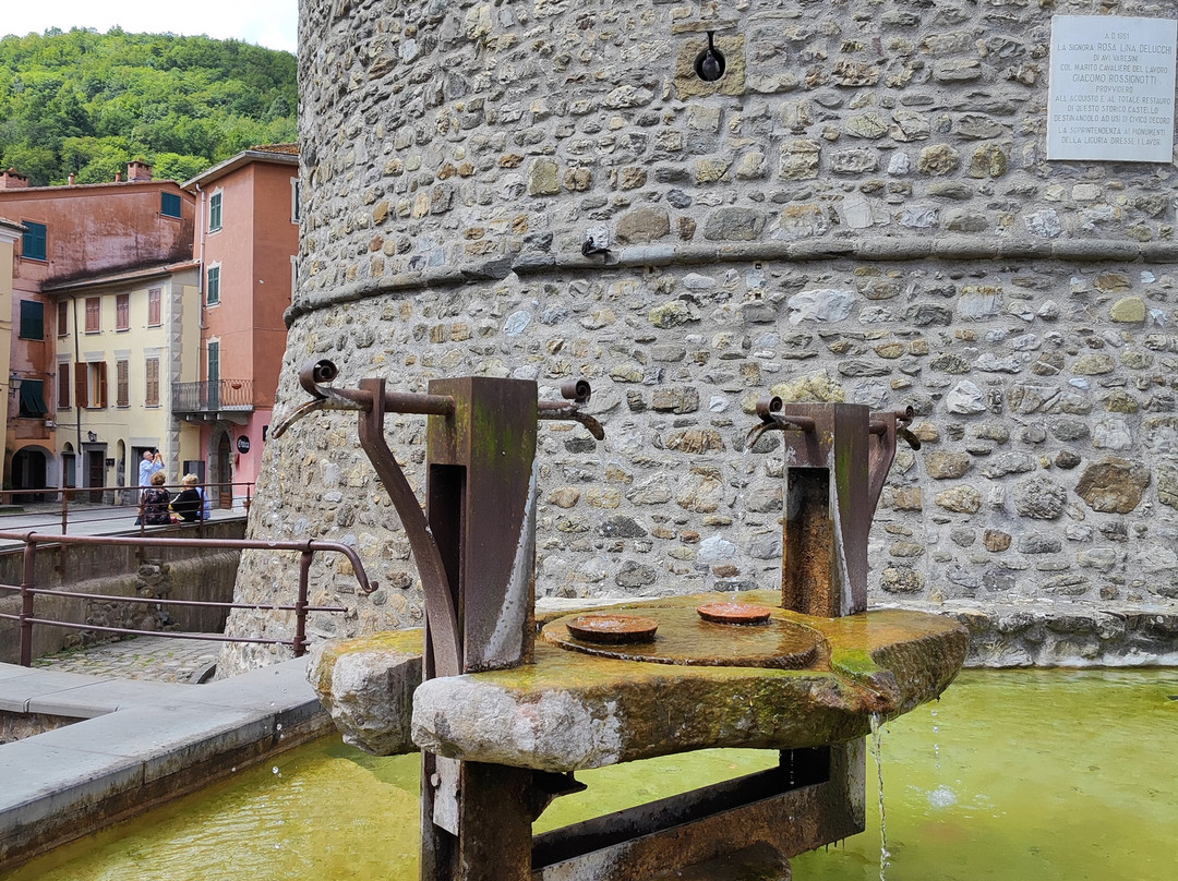 Borgo Rotondo-Varese Ligure必去景点