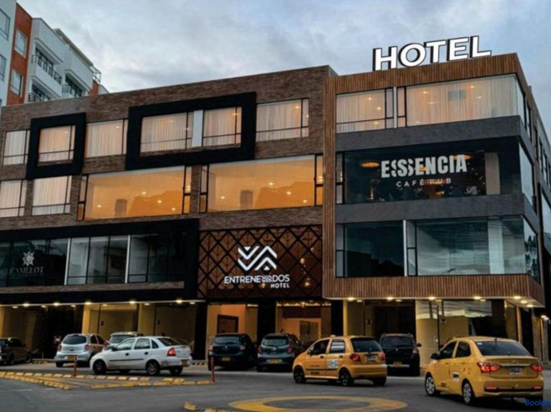 Entrenevados Hotel