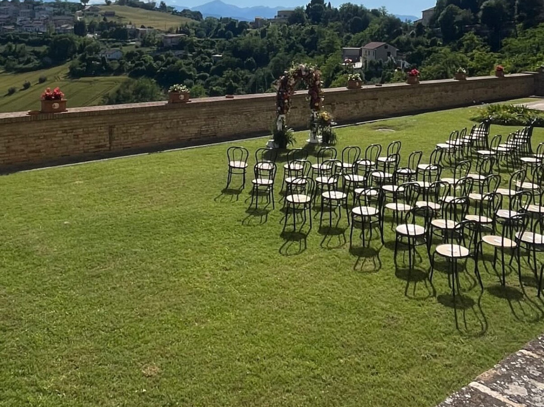 Tu.Ris.Marche-Petritoli必去景点