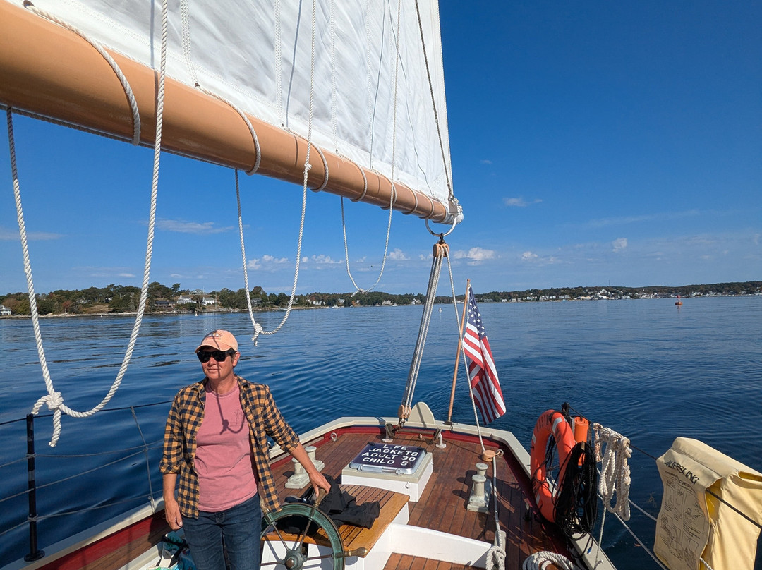 Schooner Eastwind-布斯贝港必去景点