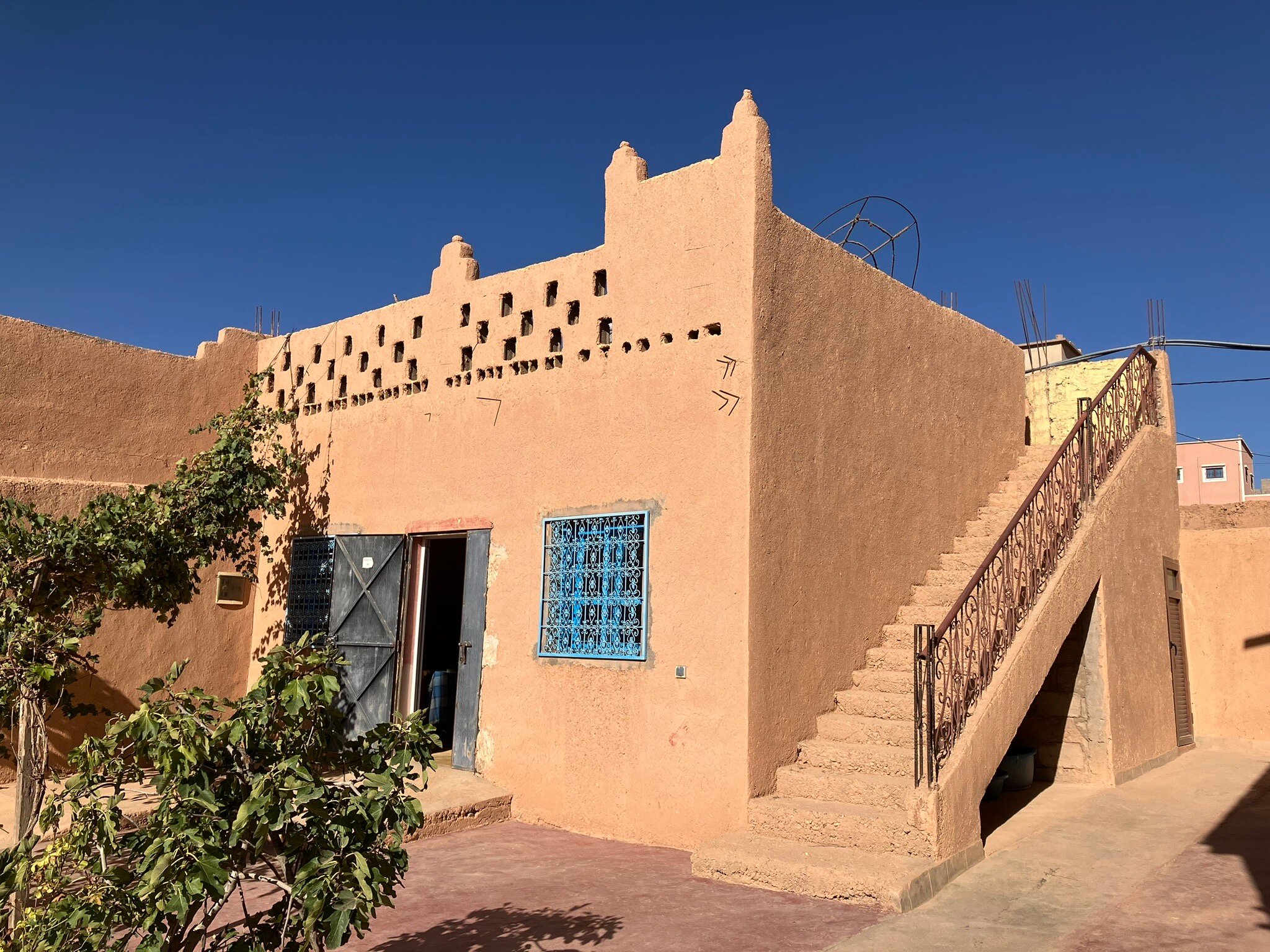 Ecolodge Miss Rose, Chez La Famille-官方