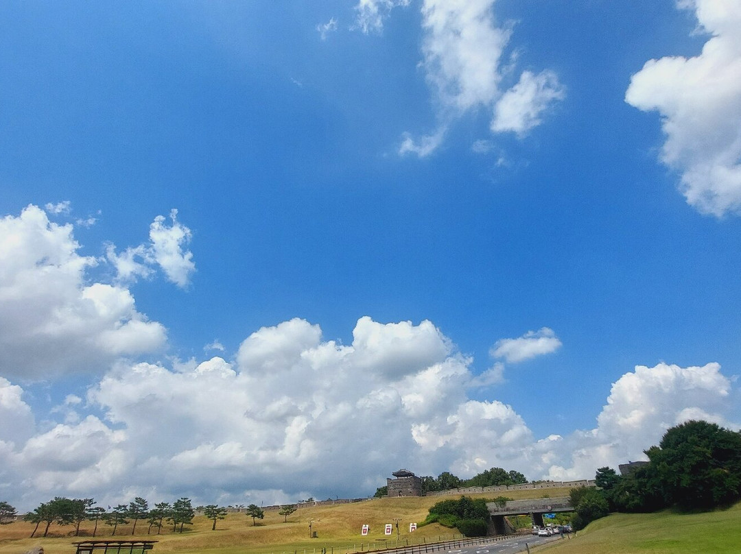 Yeonmudae (Dongjangdae)-水原市必去景点