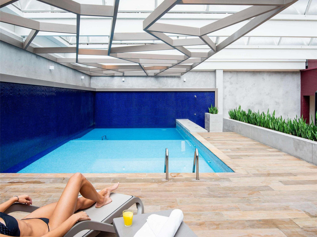 库里奇巴巴特尔美居酒店主图