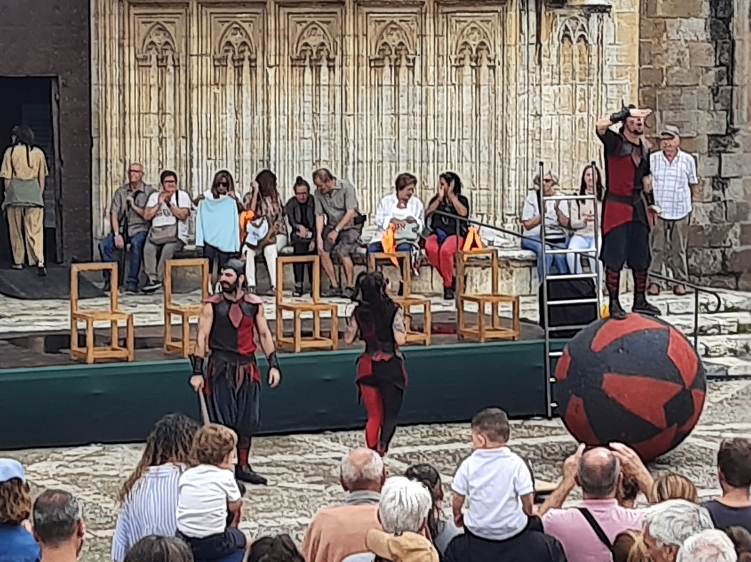 Basilica of Santa Maria-Castello d'Empuries必去景点