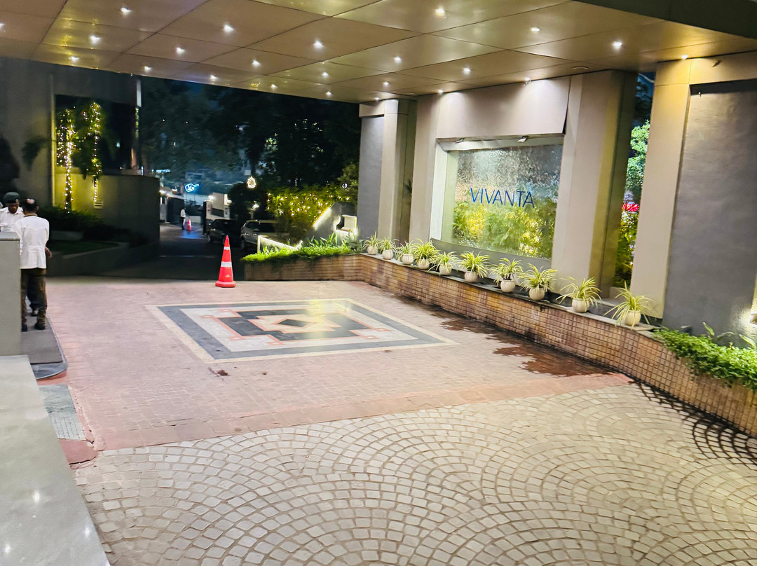 阿克塔花园酒店主图