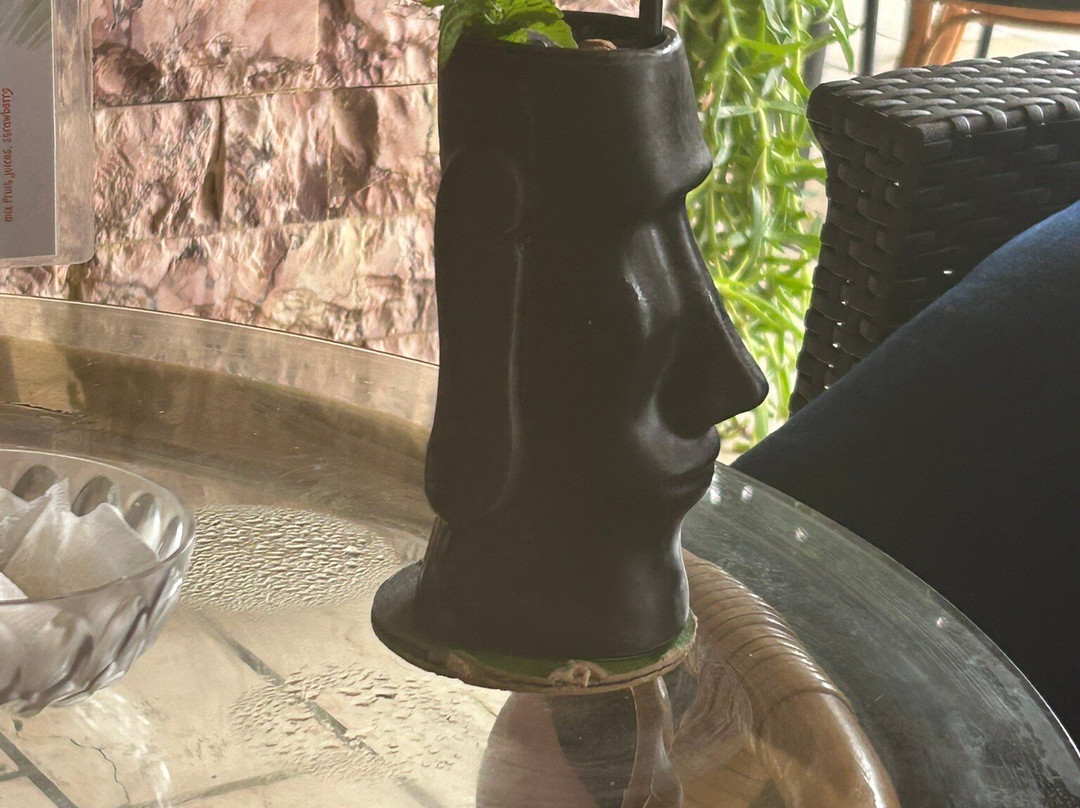 Stavros Cocktail Pub-Moraitika必去景点