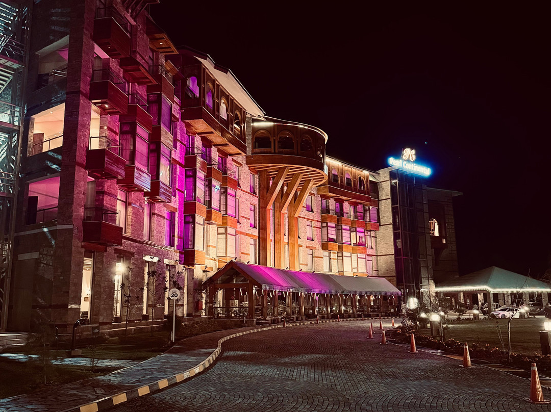 Pearl Continental Hotel Malam Jabba主图