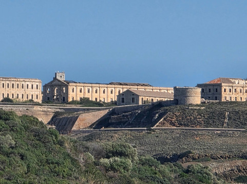 Yellow Catamarans-Mahon必去景点