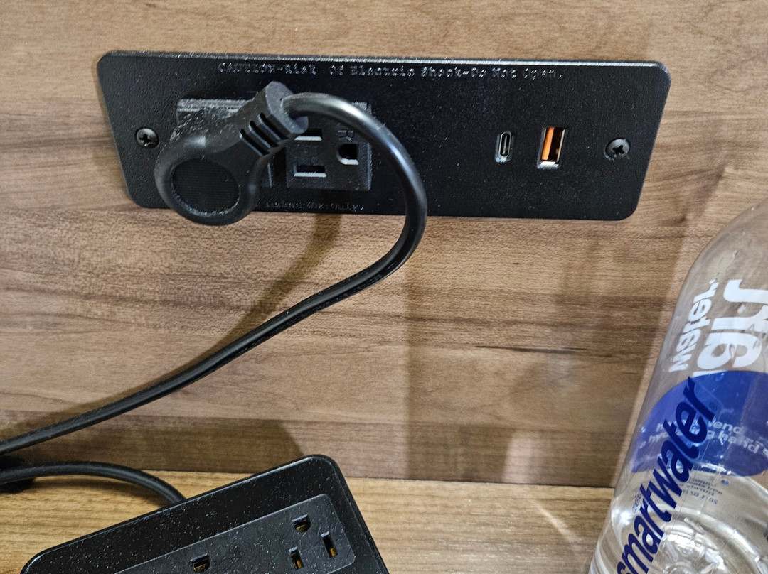 Baldwin Inn & Suites, SureStay Collection by Best Western主图