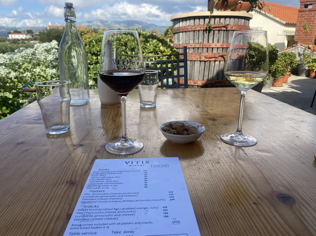 Vitis Winery-伦巴达必去景点