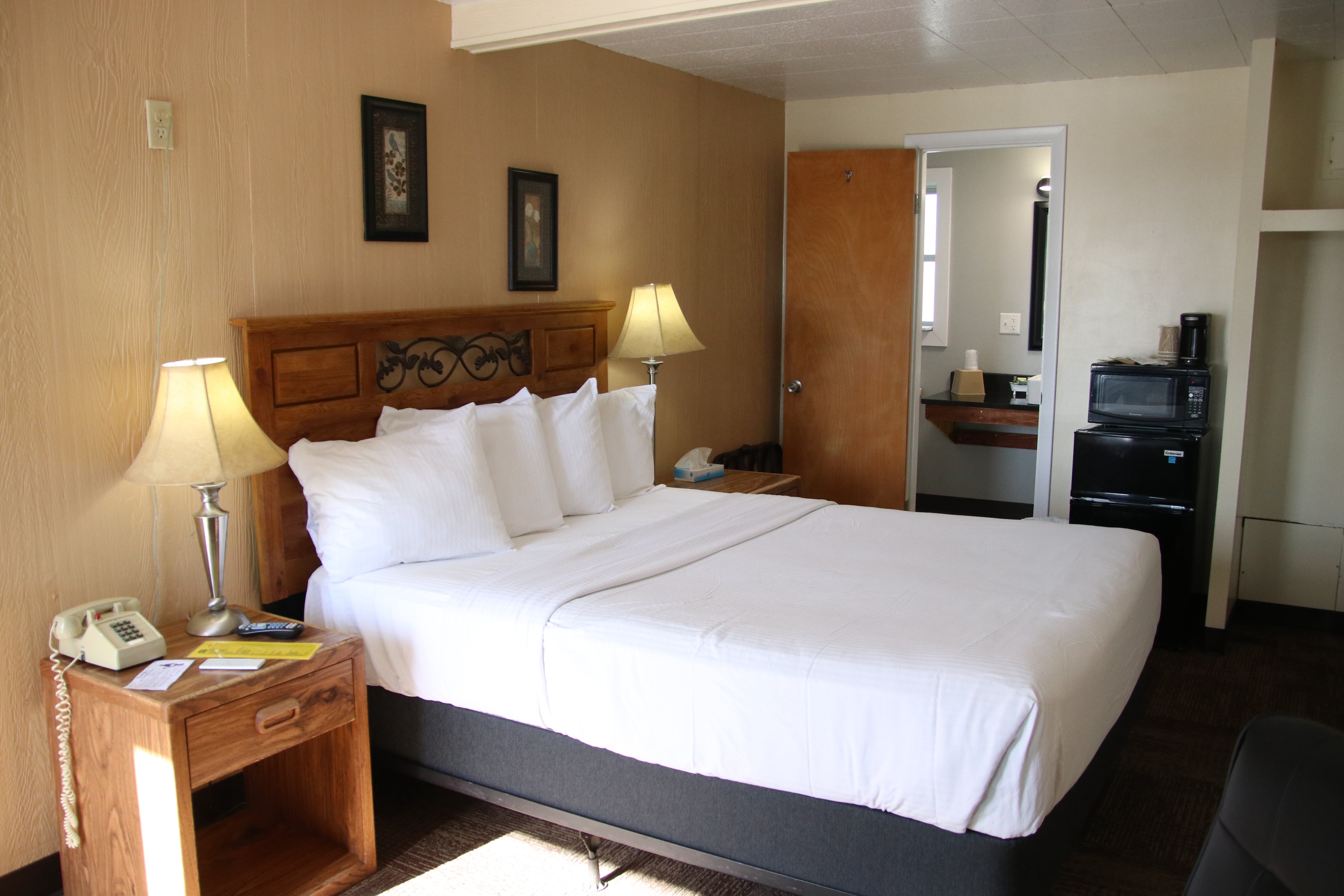 Town House Motel-客卧