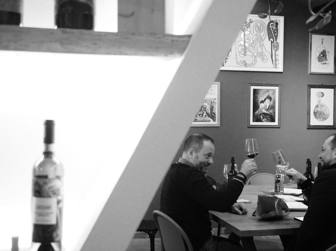 Vigneti Vallorani-Colli Del Tronto必去景点