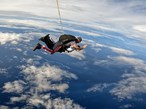 Para Club de Bourbon-留尼旺圣皮耶必去景点