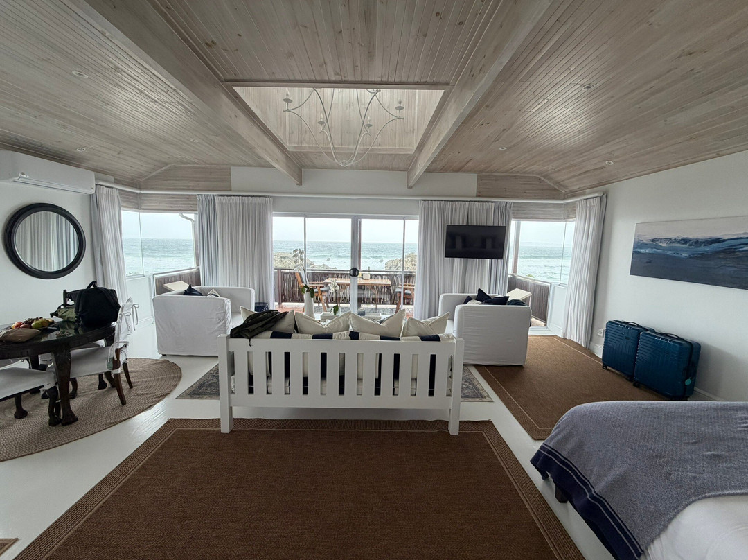 Singing Kettle Beach Lodge主图