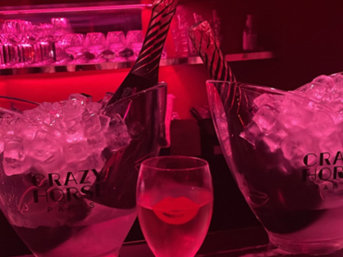 疯马秀-巴黎必去景点