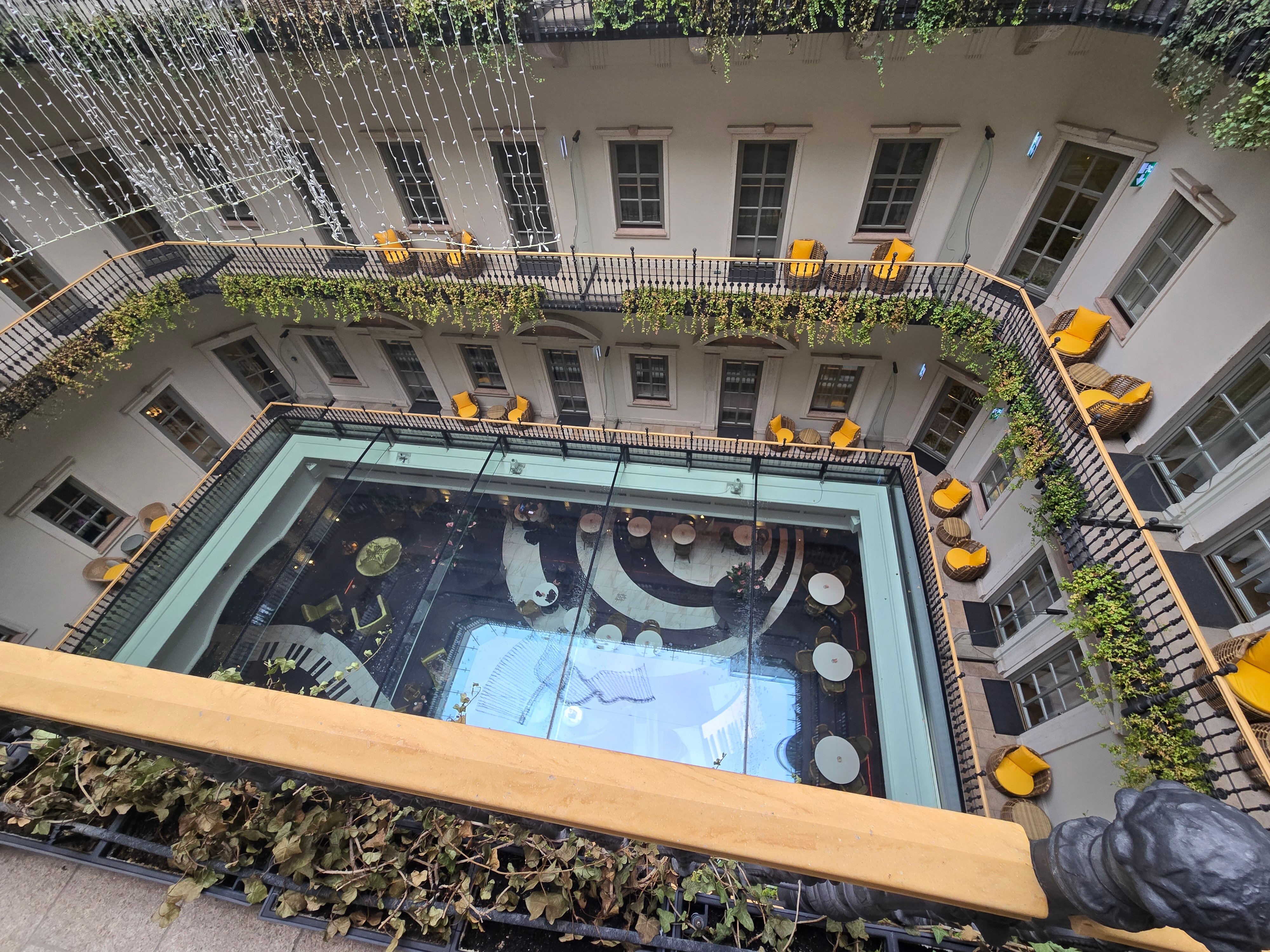 布达佩斯阿丽亚酒店-官方