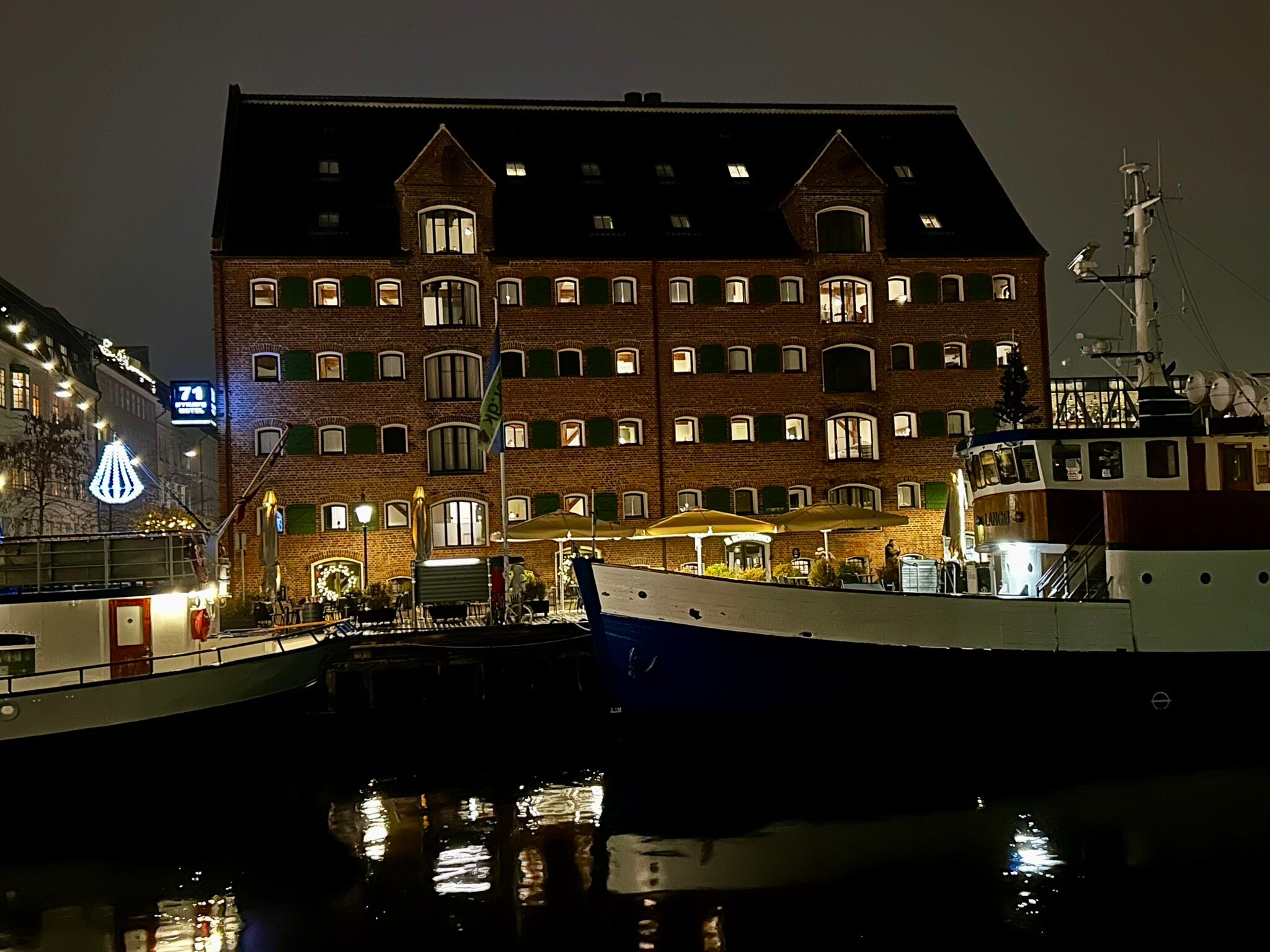 新港71号酒店-官方