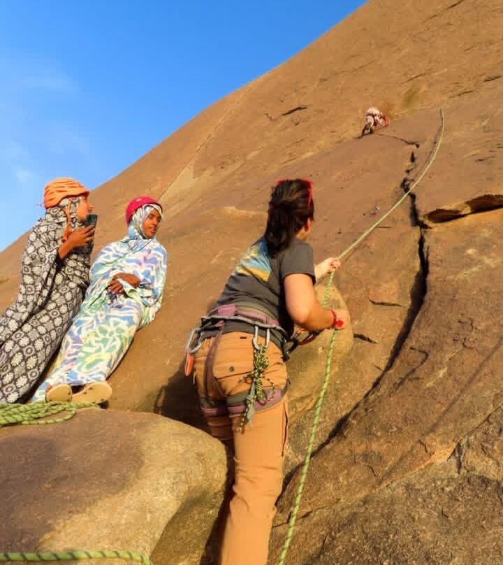 Monolith of Ben Amera-Atar必去景点