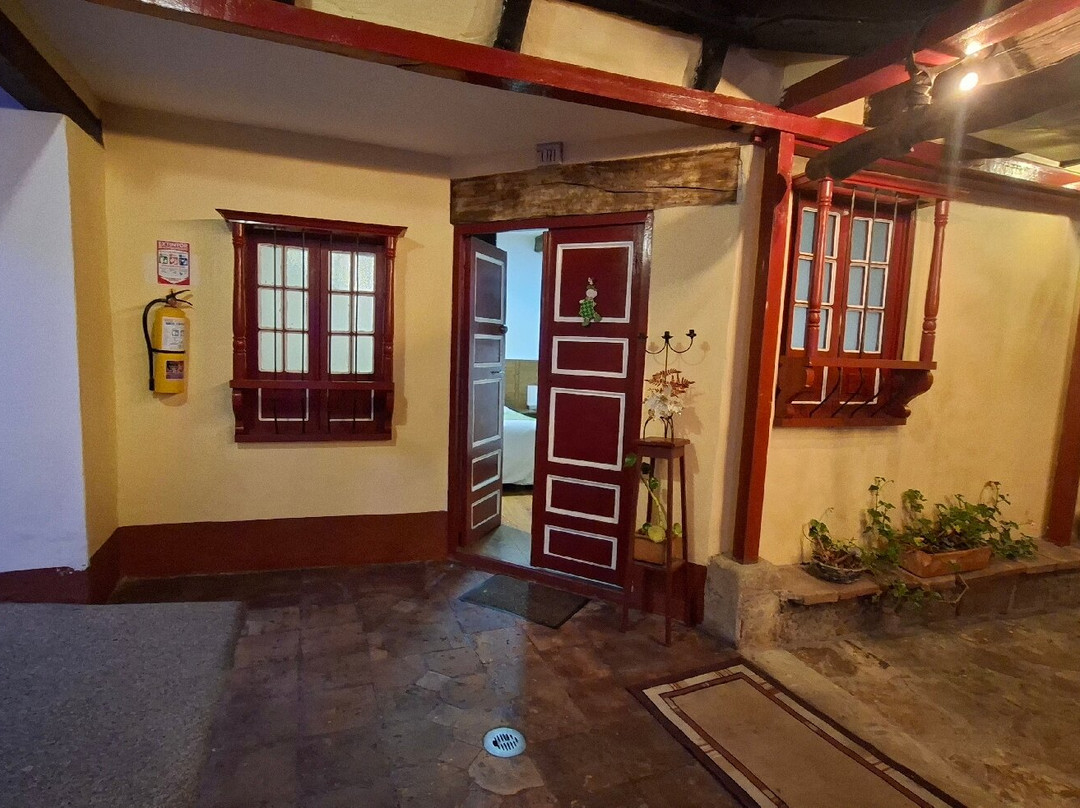 Hotel Cacique Real主图