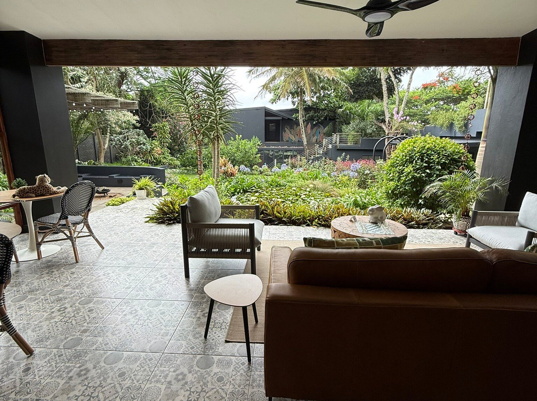 Amoya Villa & Suites